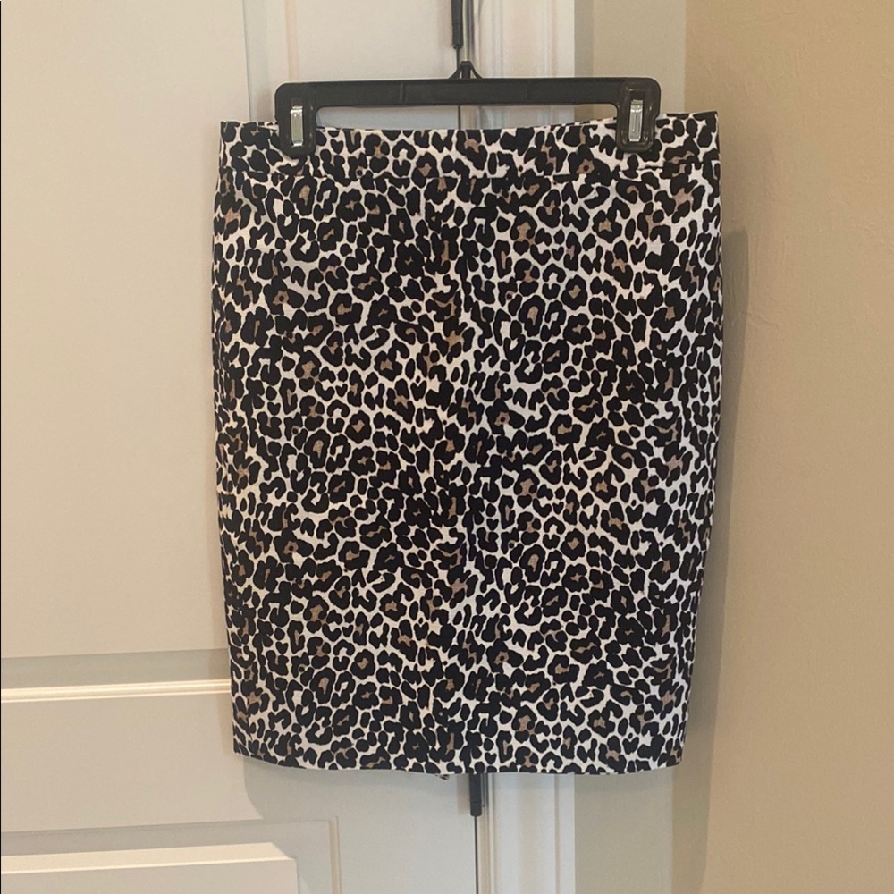 J.Crew cheetah print pencil skirt size 2